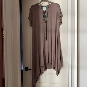 Annabelle asymmetrical hem dress